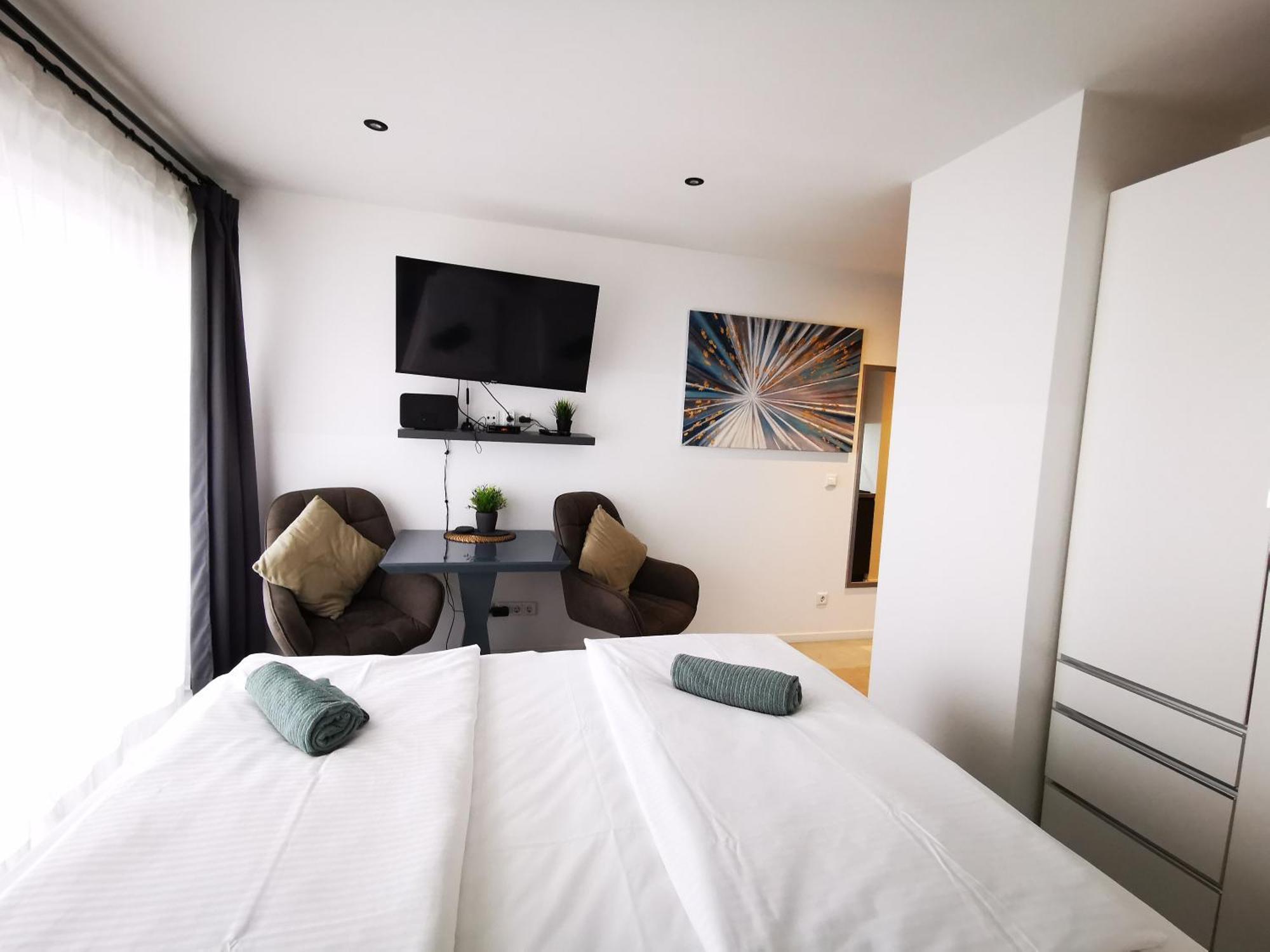 Hh 03 By Rockchair - Superhost Status - Modernes Apartment Mit Sonnigem Balkon & Premium Boxspringbetten In Winterhude - Hamburg Top Geheimtipp Buitenkant foto